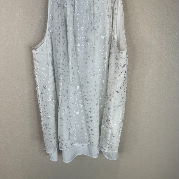 Diane Von Furstenberg Women's Parvay‎ Flutter Foil Top Sleeveless White Size 4 - Picture 7 of 15